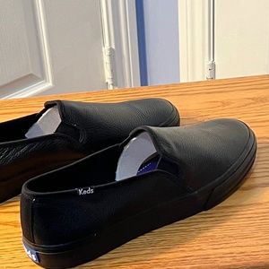 KEDS DBL DECK LEATHER SNEAKERS SIZE 10M NEW IN BOX